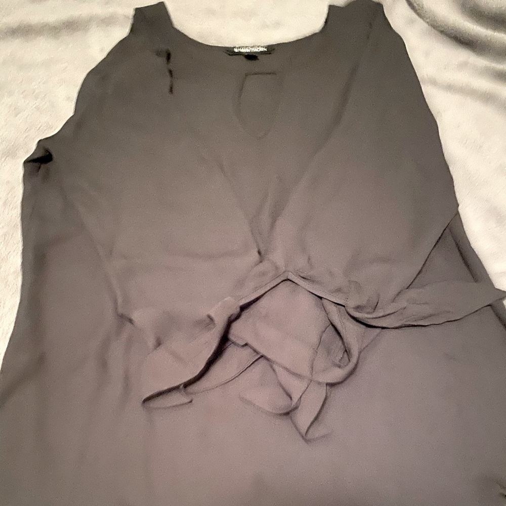 3/4 length sleeve Hawthorn Shirt worn once